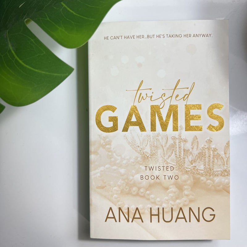  Twisted Games (Twisted, 2): 9781728274874: Huang, Ana