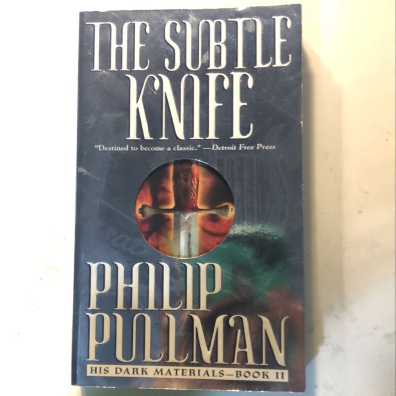 His Dark Materials: the Subtle Knife (Book 2)