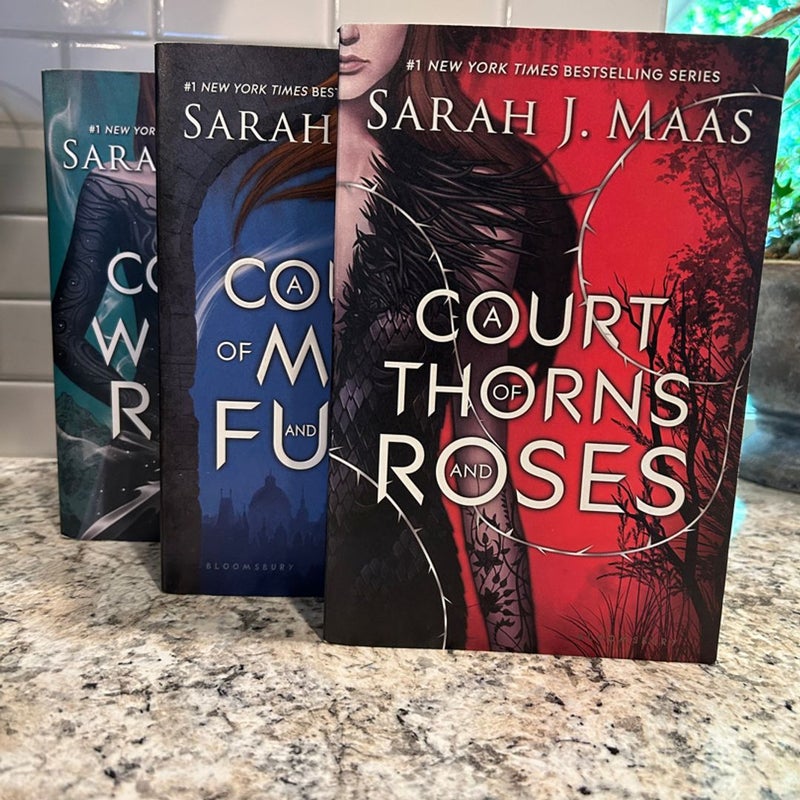 1/1 ACOWAR, 1st Ed ACOTAR, ACOMAF by Sarah j Maas