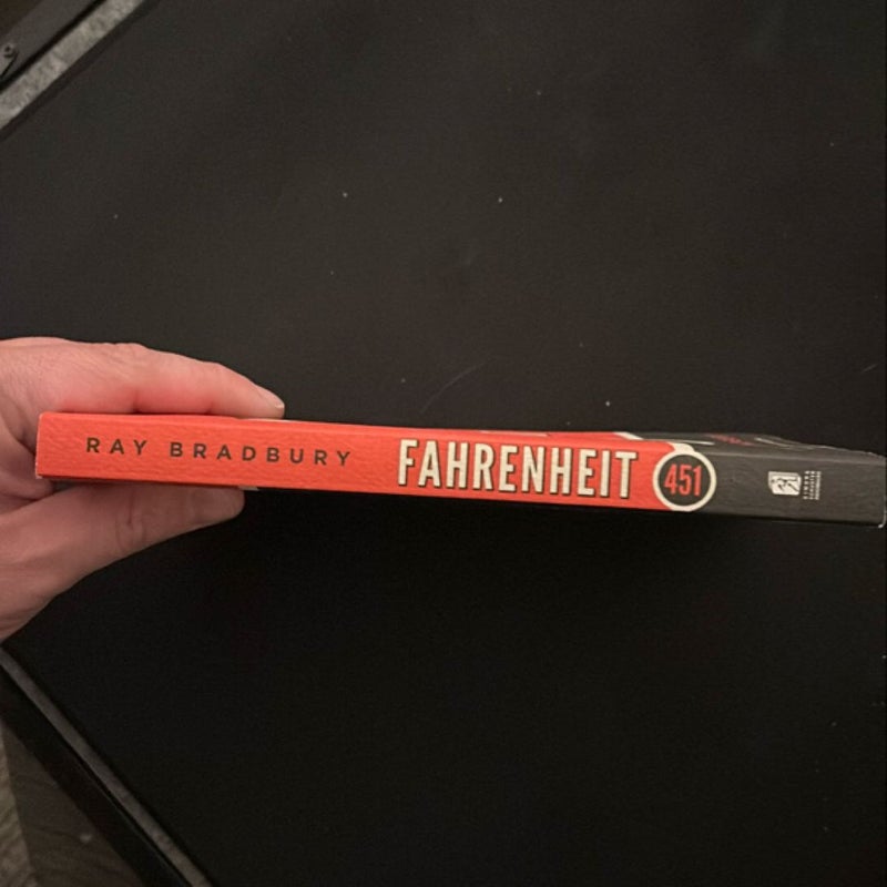 Fahrenheit 451