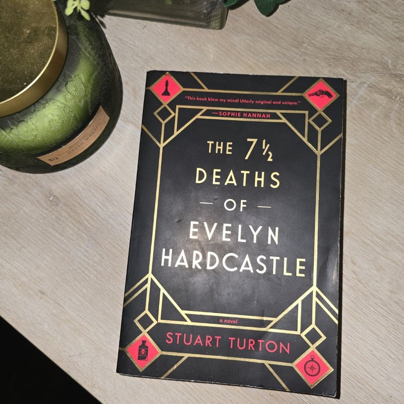 The 7½ Deaths of Evelyn Hardcastle