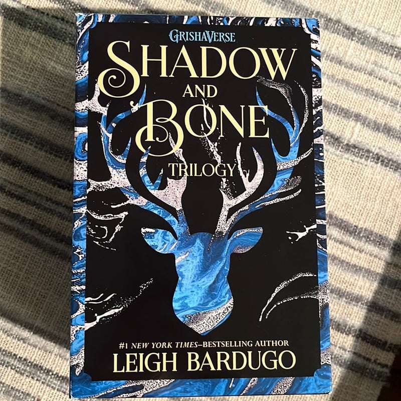 The Shadow and Bone Trilogy Boxed Set