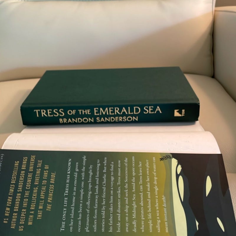 Tress of the Emerald Sea