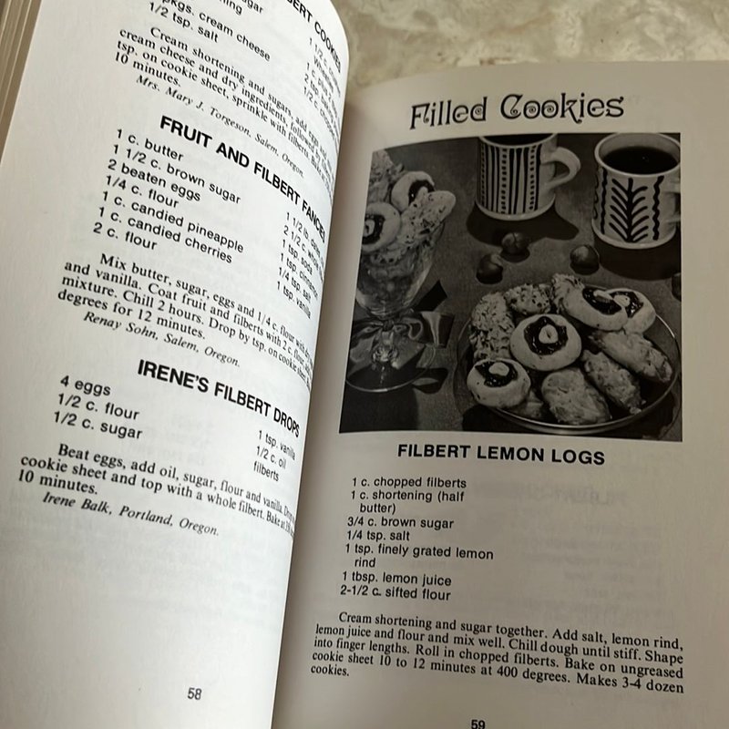 A Treasury of Prize Winning Filbert Recipes by Oregon Filbert ...