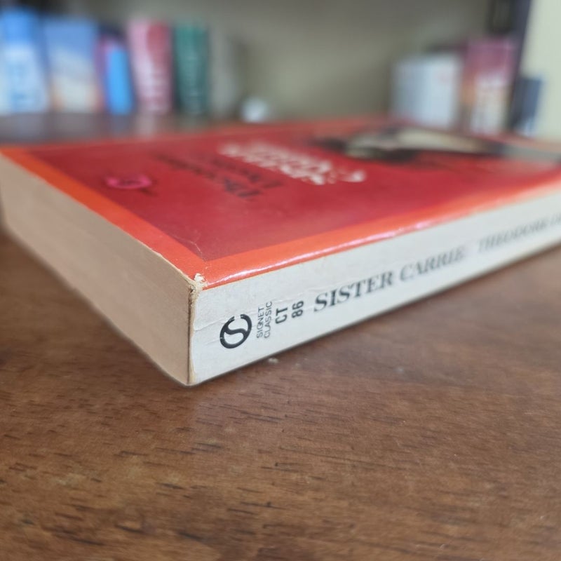 VINTAGE 1961 Sister Carrie (by Theodore Dreiser) Signet Classic