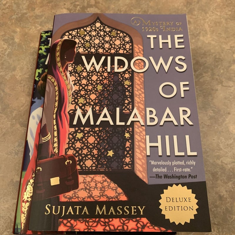 The Widows of Malabar Hill / the Satapur Moonstone (#1 & 2 of a Perveen Mistry Novel)