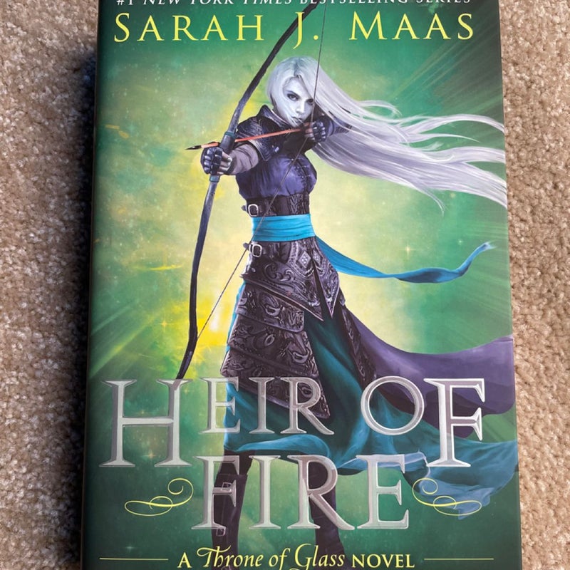 Throne of Glass Hardcover Set