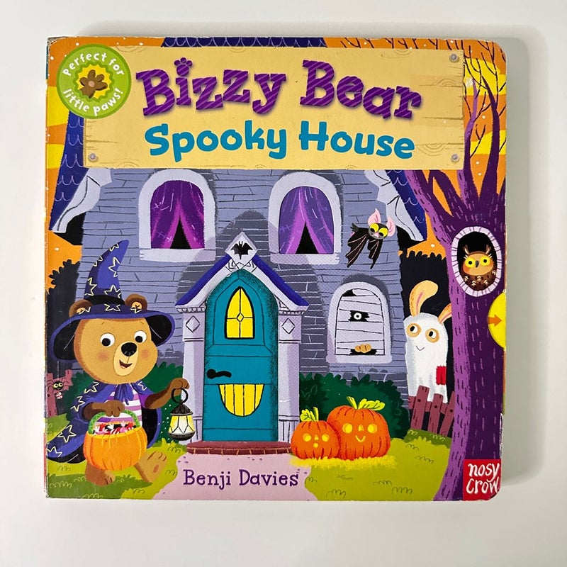 Bizzy Bear Spooky House, Interactive