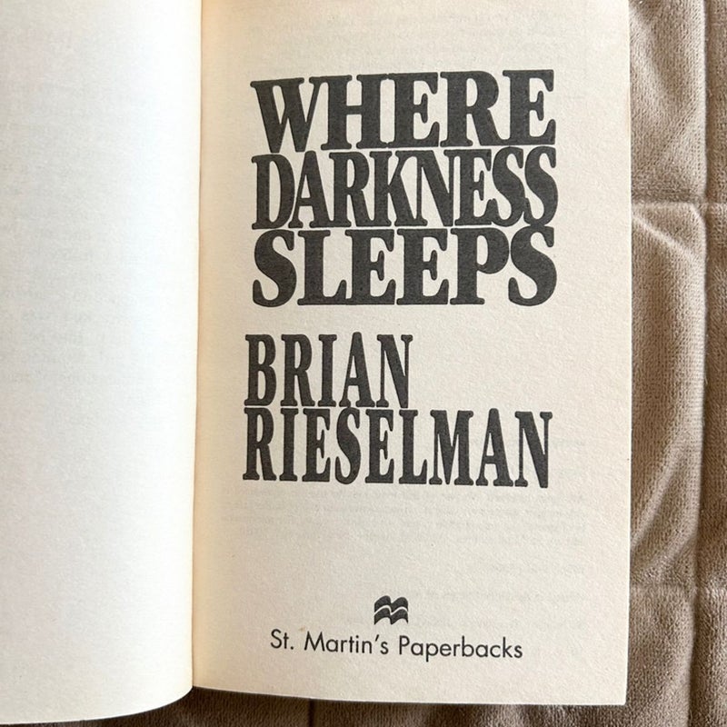 Where Darkness Sleeps 1171