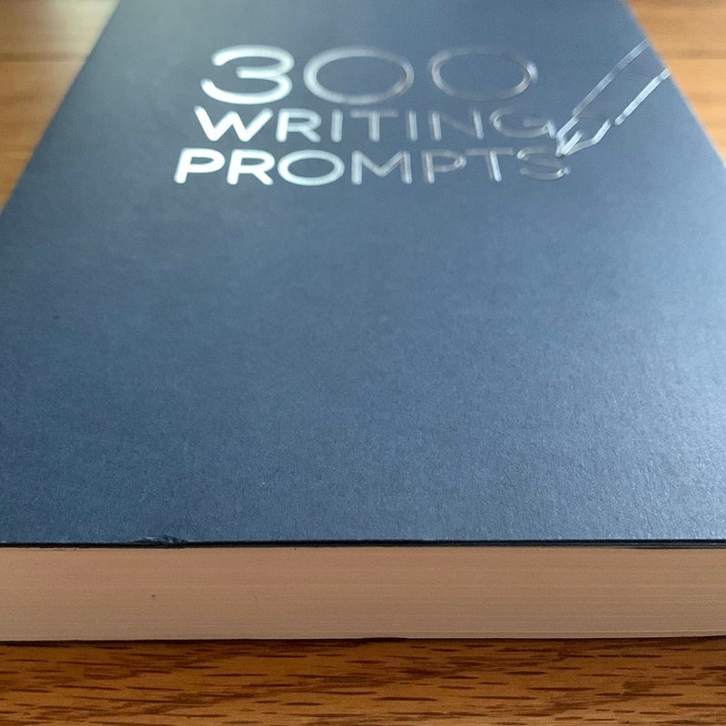 Amazon.com: 300 Writing Prompts: 7427037687494