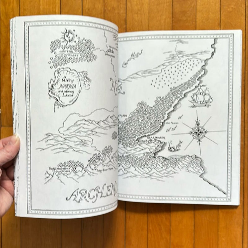 The Chronicles of Narnia Official Coloring Book