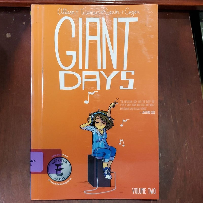 Giant Days Vol. 2
