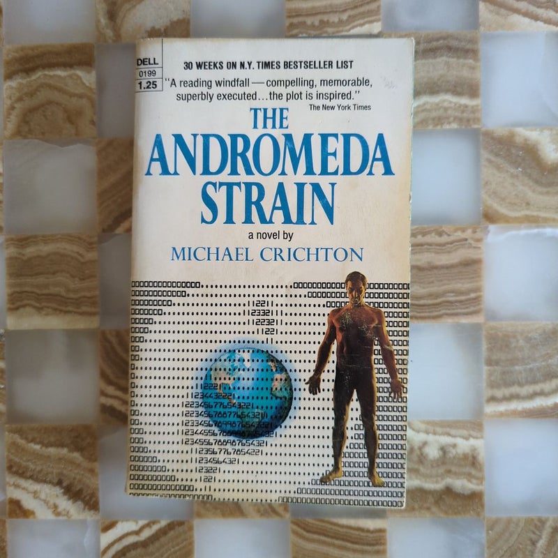 The Andromeda Strain by Michael Crichton, Paperback | Pangobooks