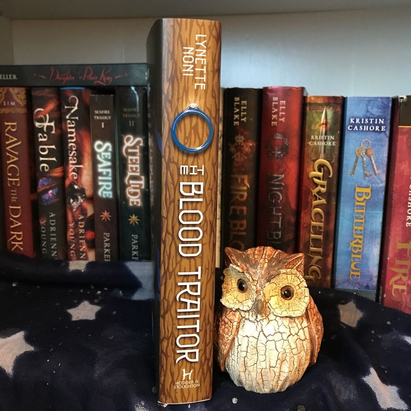 The Blood Traitor *Fairyloot* Edition