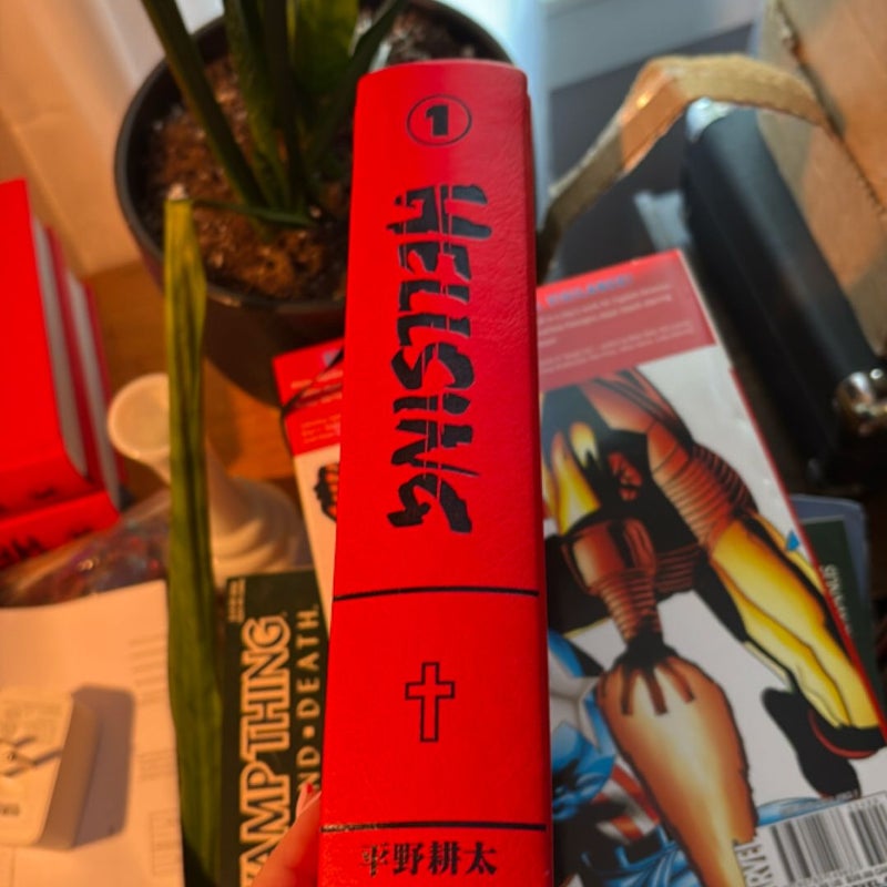 Hellsing Deluxe Volume 1