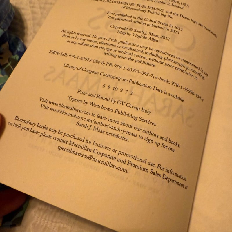 Throne of Glass