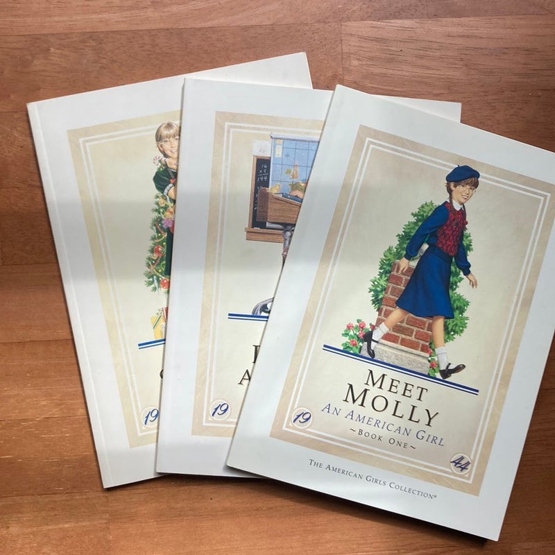 Meet Molly 3 book bundle 