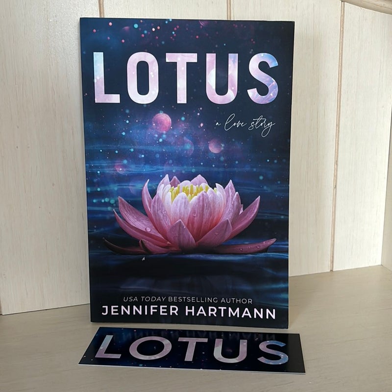 Lotus SIGNED Edition 