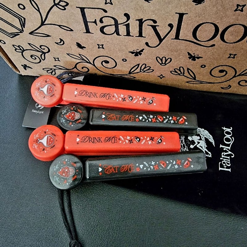 Fairyloot Alice in Wonderland Bag Clips