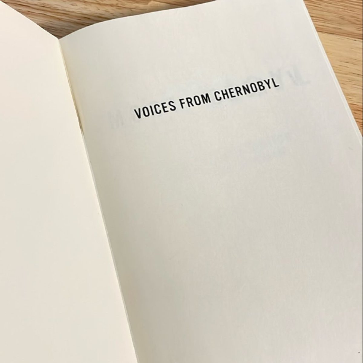 Voices from Chernobyl by Svetlana Alexiévich; Keith Gessen (Translator)