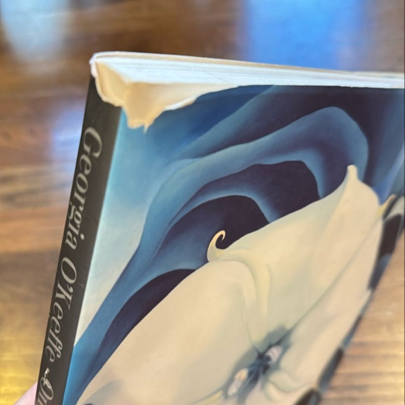 Georgia O’Keeffe: One hundred flowers