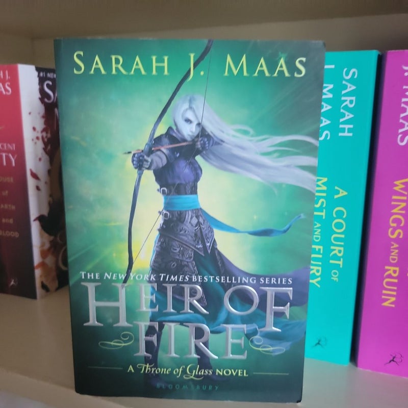 Heir of Fire OOP original cover Paperback