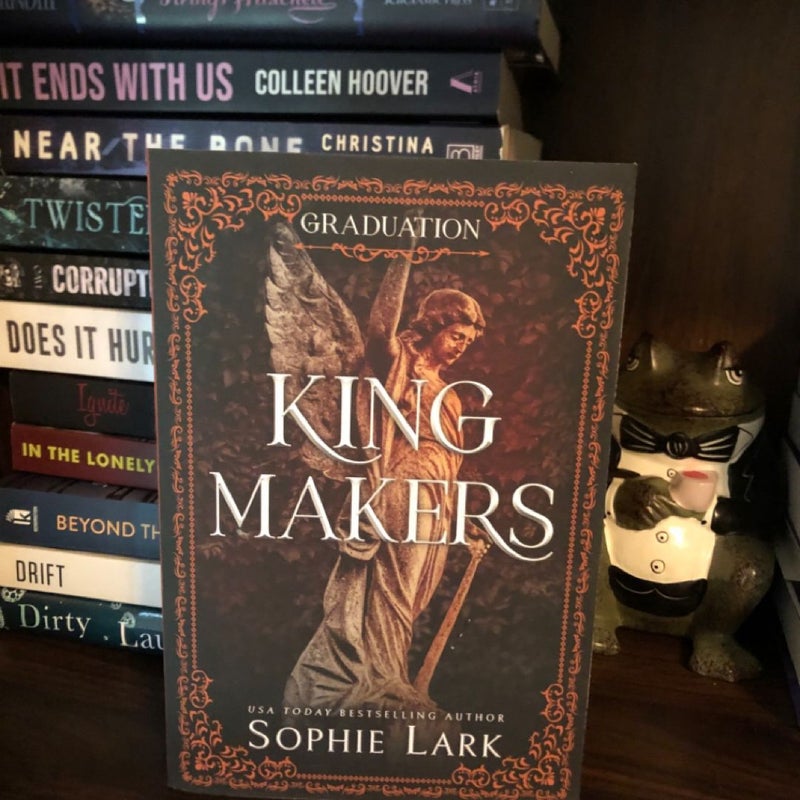 Kingmakers: Graduation (Deluxe Edition)
