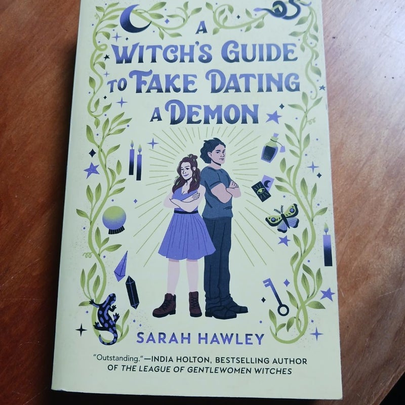 A Witch's Guide to Fake Dating a Demon