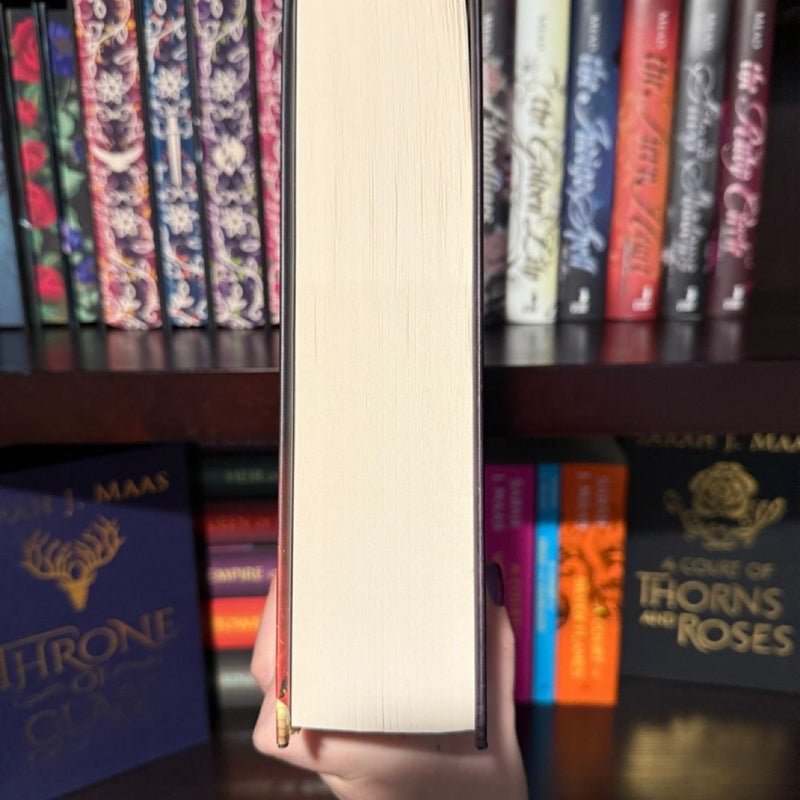 House of Flame and Shadow (Barnes and Noble Exclusive)