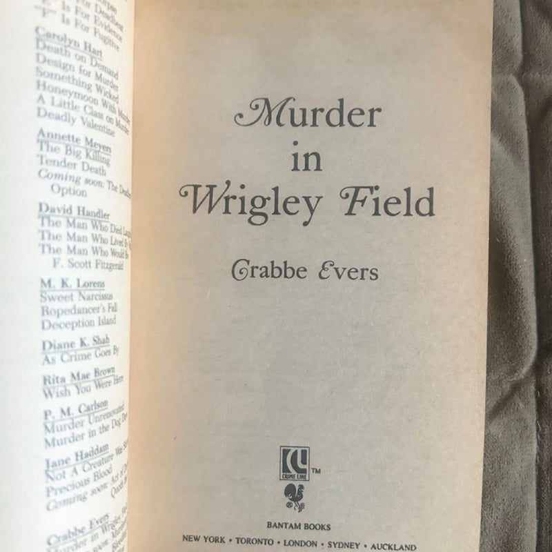 Murder in Wrigley Field  4001