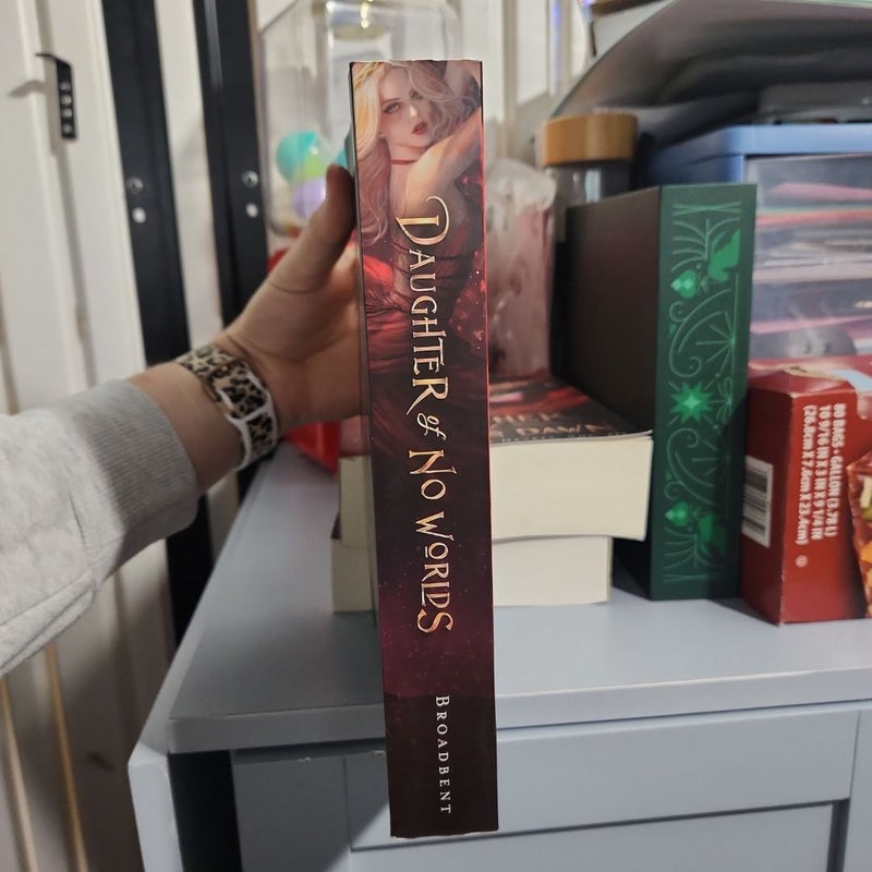 Daughter of No Worlds OOP 