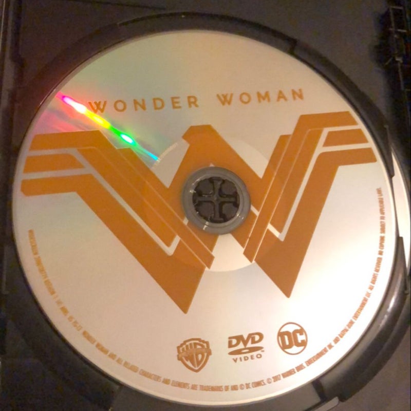 DVD  - Wonder Woman  -  DVD