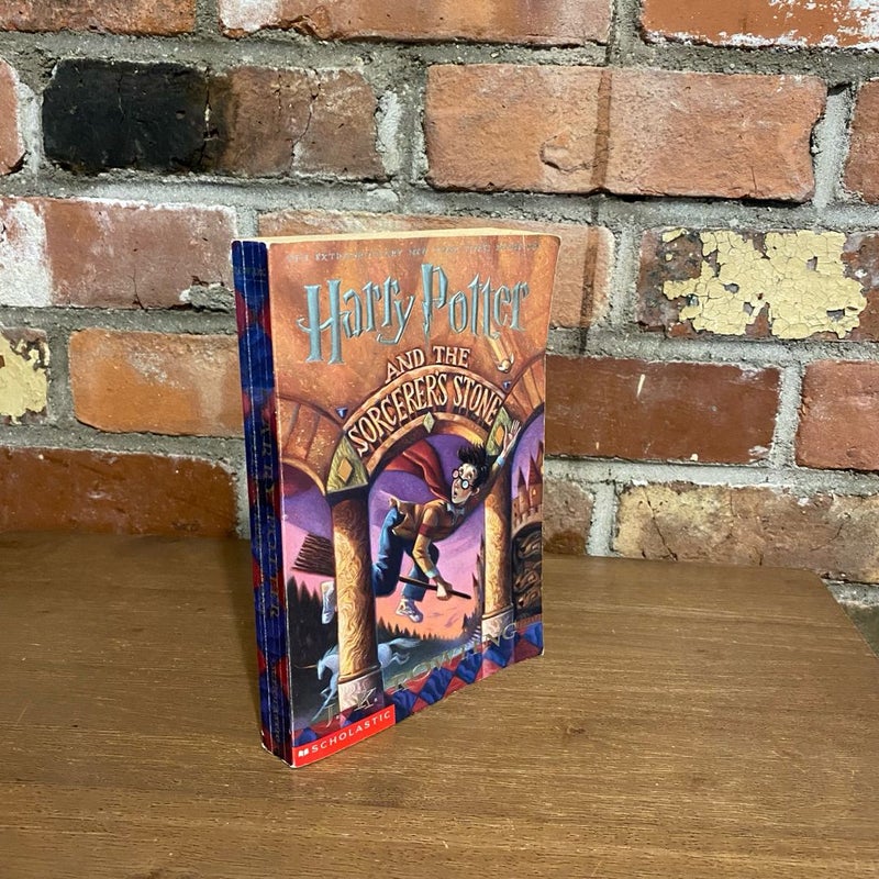 Harry Potter and the Sorcerers Stone Paperback 