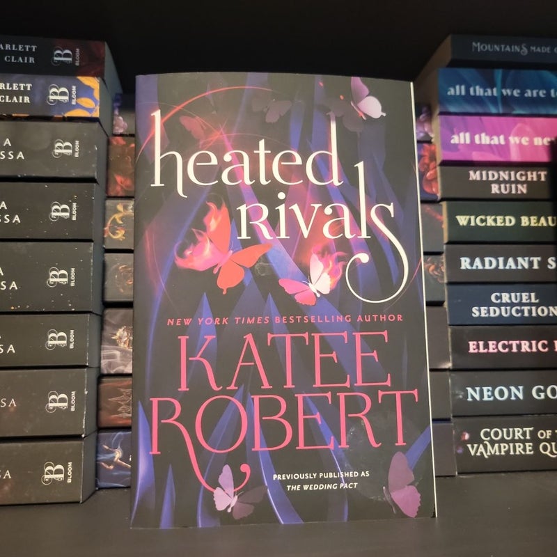 Heated Rivals (previously Published As the Wedding Pact)