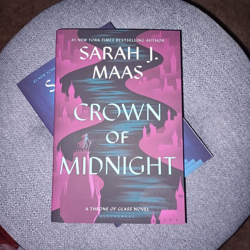 Crown of Midnight