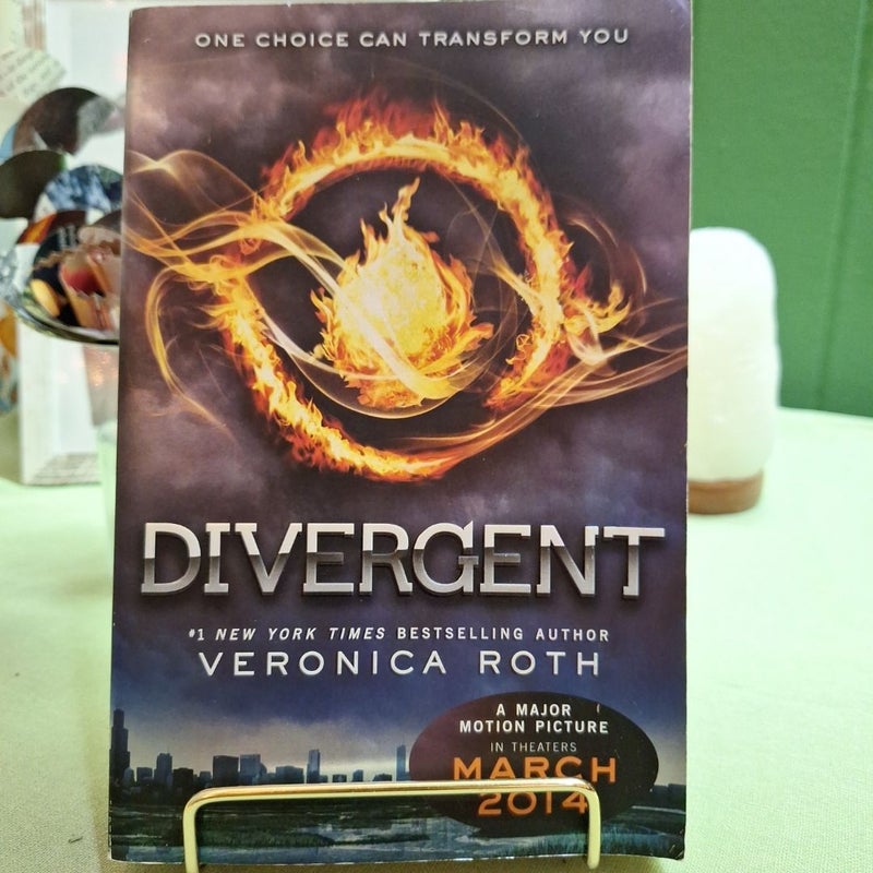 Divergent