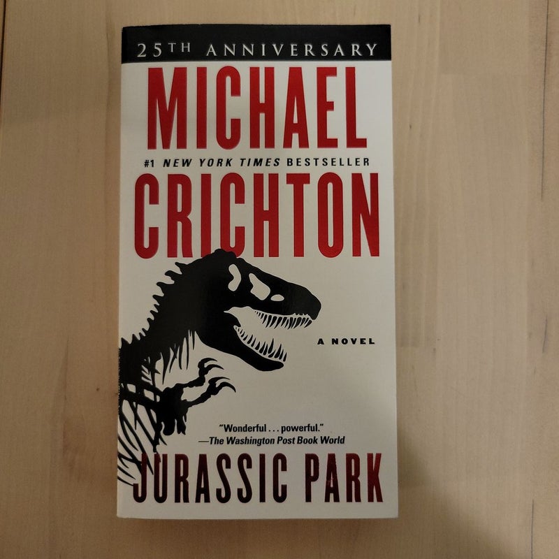 Jurassic Park: A Novel