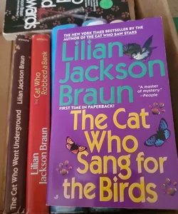 The cat who sang for the birds 