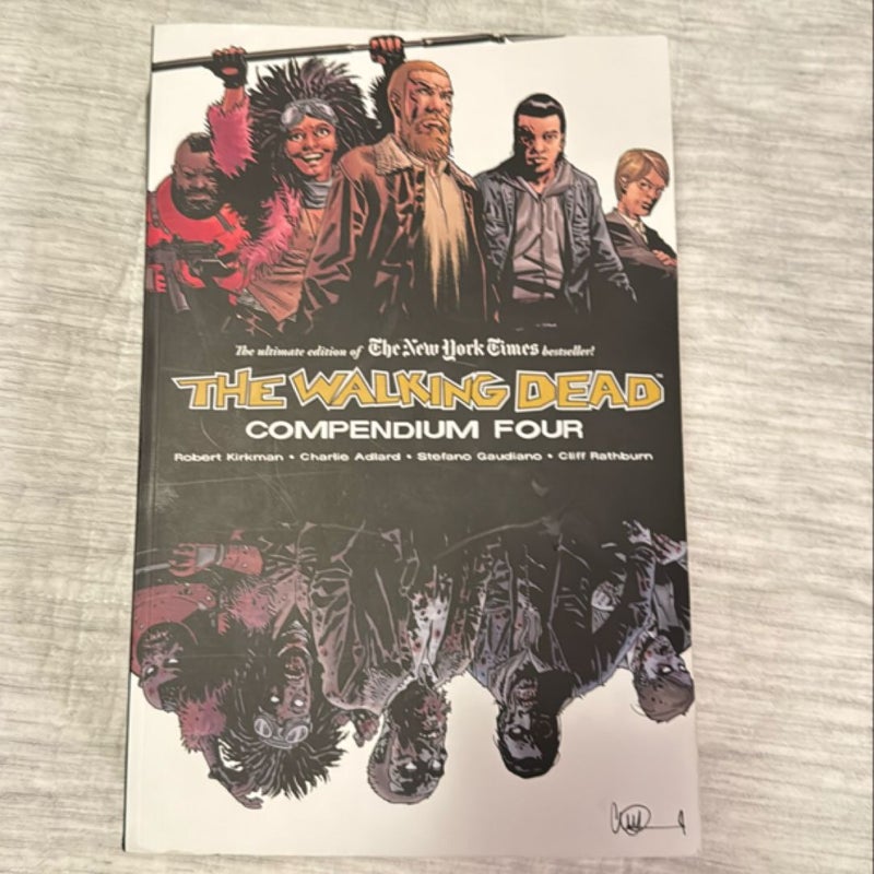 The Walking Dead Compendium Volume 4