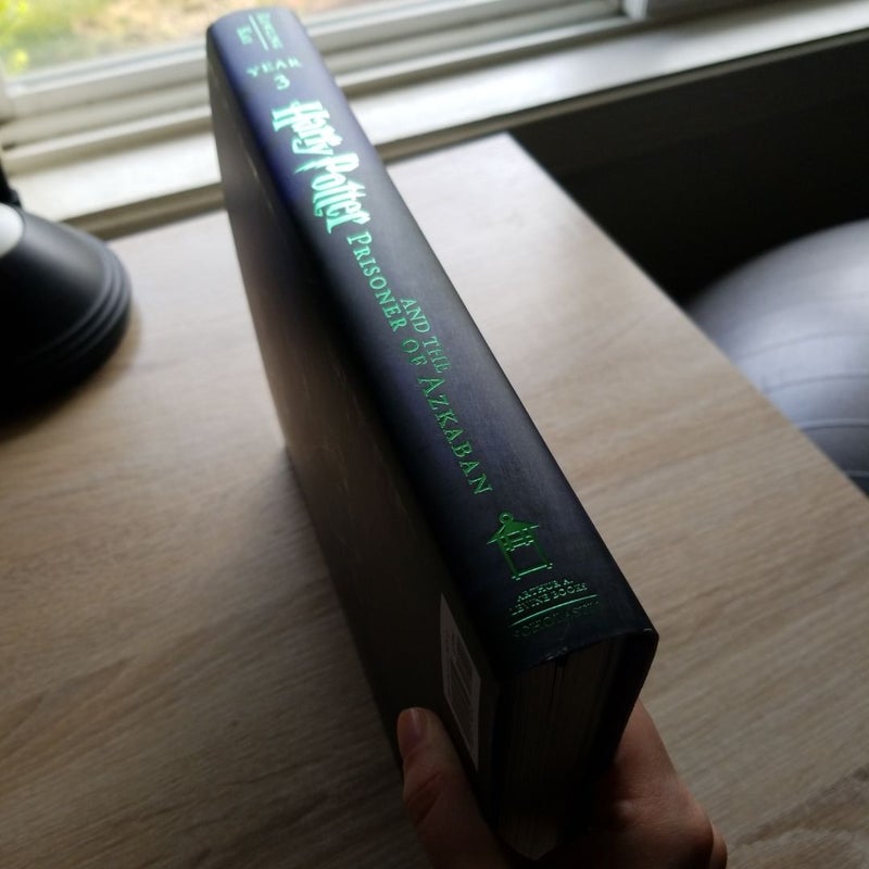 Harry Potter and the Prisoner of Azkaban: the Illustrated Edition
