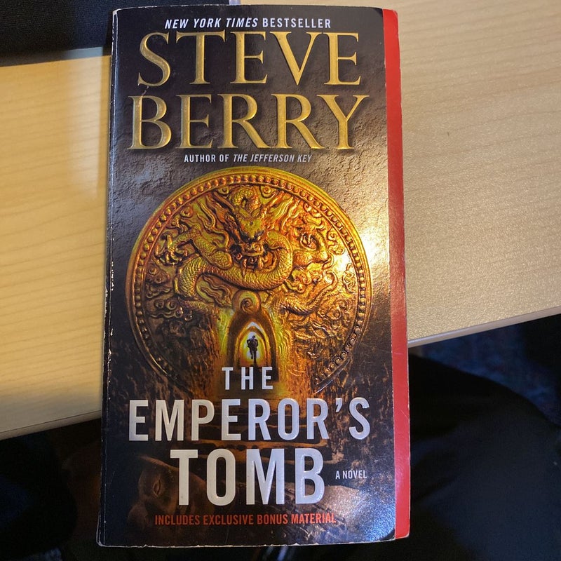 The Emperor's Tomb (with Bonus Short Story the Balkan Escape)