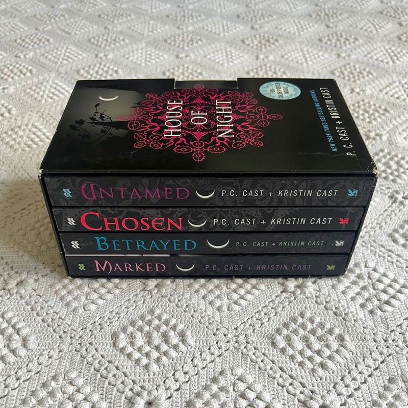 House of Night TP Boxed Set (books 1-4)