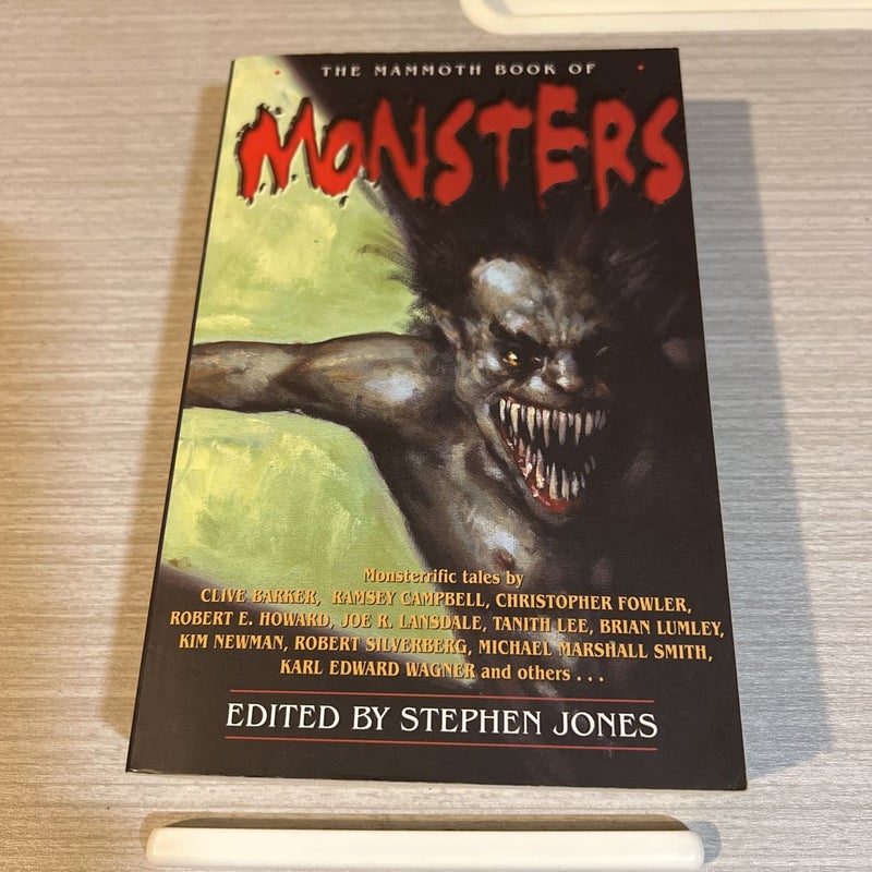 The Mammoth Book of Monsters💀☠️