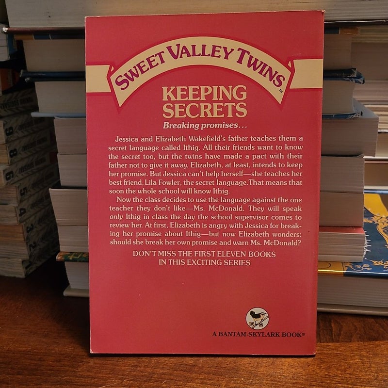 Sweet Valley Twins #12: Keeping Secrets