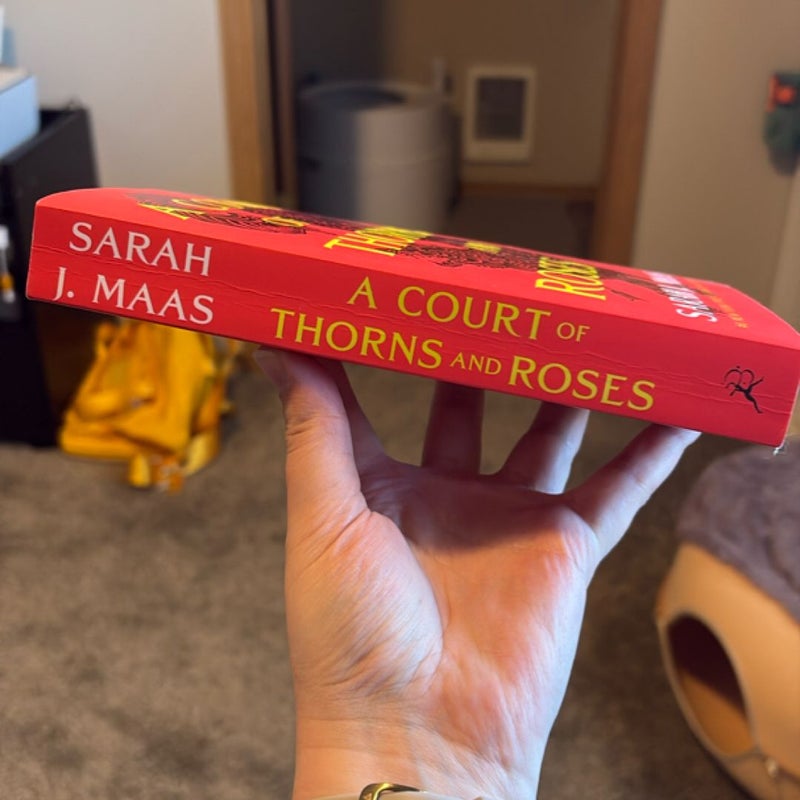 A Court of Thorns and Roses