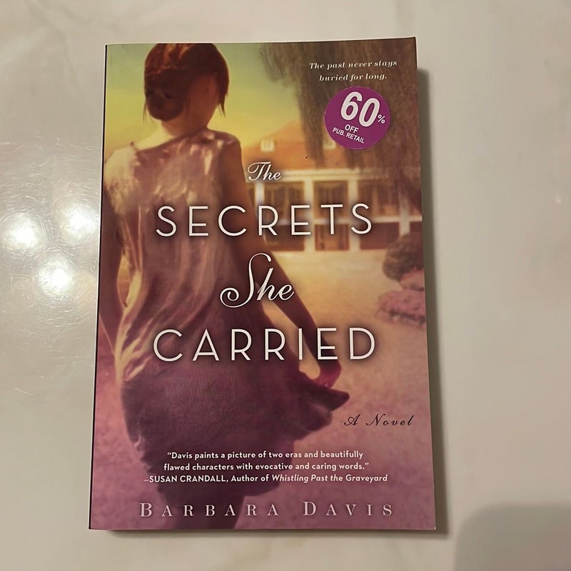 The Secrets She Carried by Barbara Davis, Paperback | Pangobooks