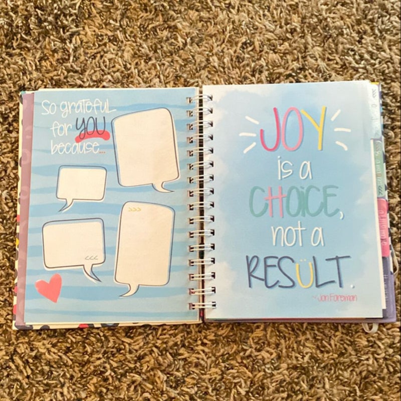 Gratitude Finder Planner 