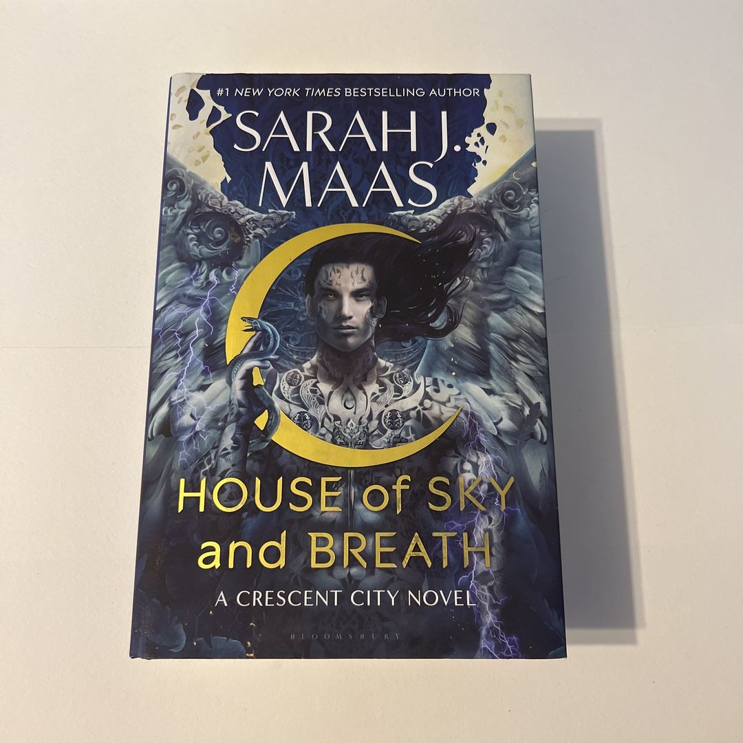 House of Sky and Breath by Sarah J. Maas, Hardcover | Pangobooks