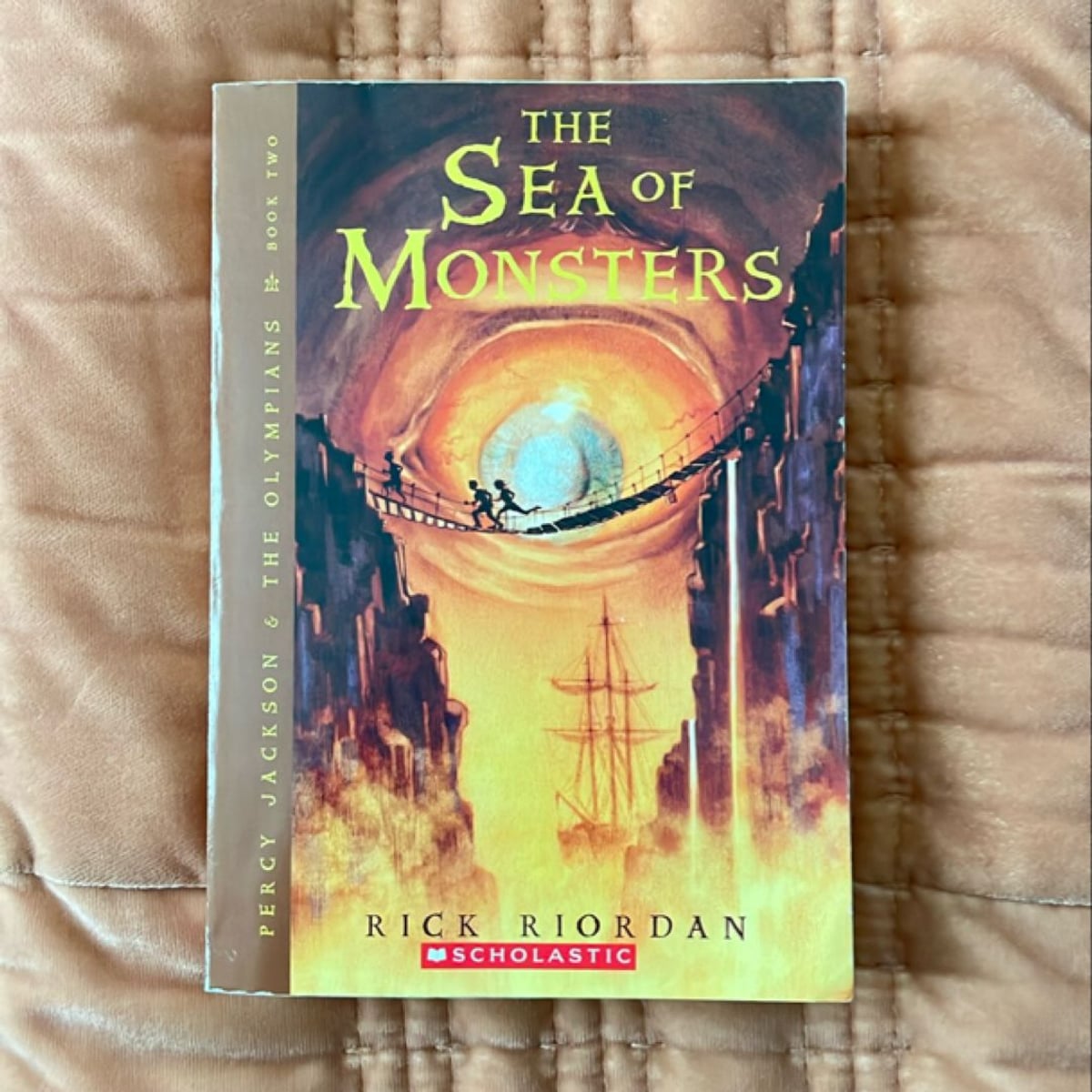 Percy Jackson and the Olympians The Sea of Monsters by Rick Riordan main image 1