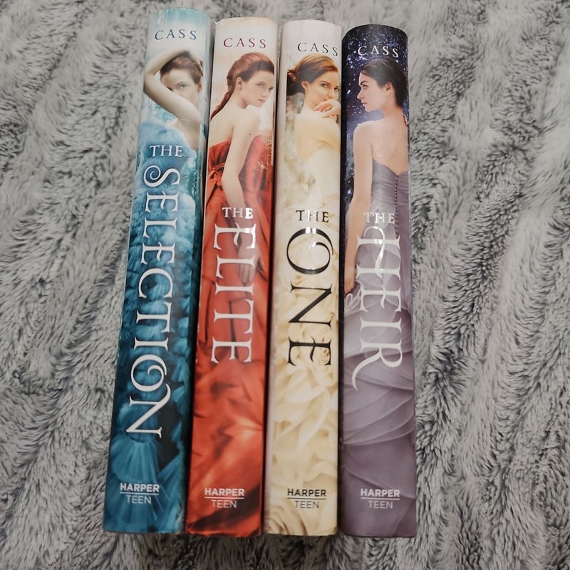 The Selection Series Books 1-4 (The Heir is signed)